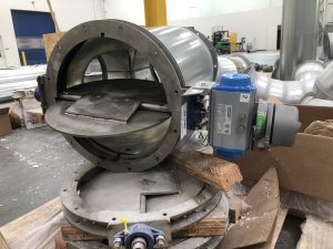 Industrial Actuated Damper – Motorized airflow control damper designed for precise regulation in industrial ventilation systems.